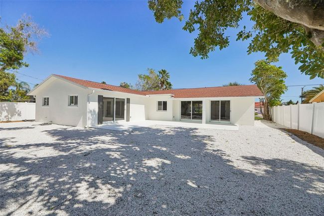 2650 E Vina Del Mar Blvd, House other with 4 bedrooms, 2 bathrooms and null parking in ST PETE BEACH FL | Image 33