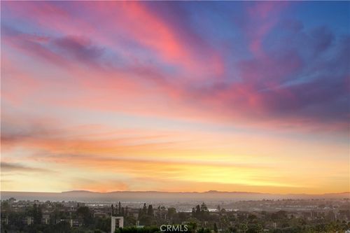 17 Crooked Stick Dr, Newport Beach, CA, 92660-4284 | Card Image