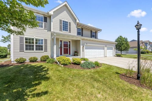 1420 Mamerow Lane W, Oconomowoc, WI, 53066 | Card Image