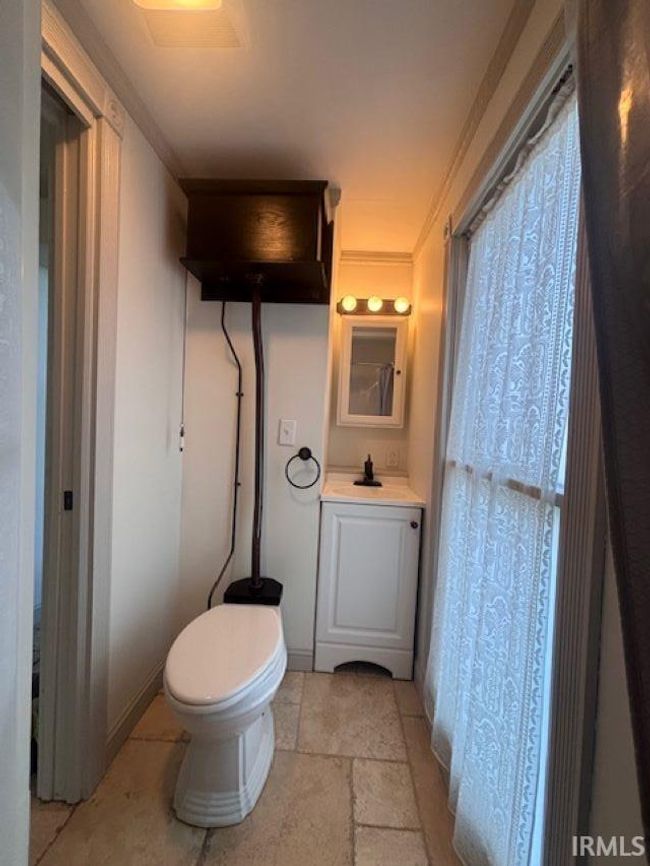 1106 E 5 Th St, House other with 3 bedrooms, 2 bathrooms and null parking in Fowler IN | Image 15