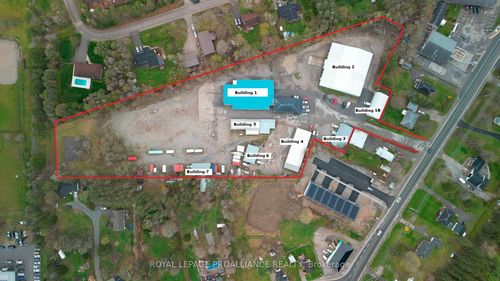 {{alt}} | Card Image