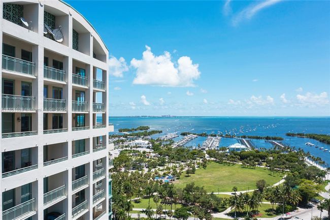 APT-1904 - 3400 Sw 27 Th Ave, Condo with 2 bedrooms, 3 bathrooms and null parking in Coconut Grove FL | Image 19