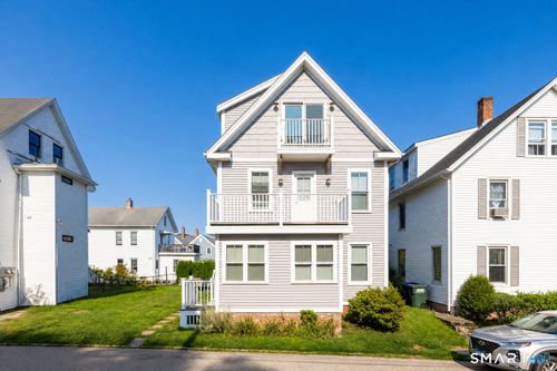 4 Elihu St, Stonington, CT, 06378-1180 | Card Image