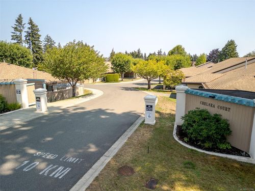 20-310 Pym St N, Parksville, BC, V9P2P4 | Card Image