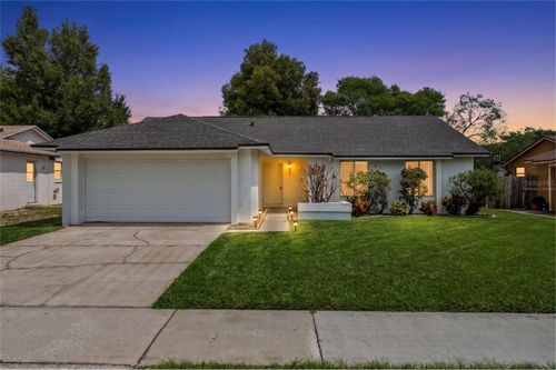 4711 White Willow Lane, ORLANDO, FL, 32808 | Card Image
