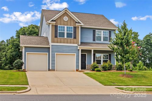 129 Canada Dr, Statesville, NC, 28677-9809 | Card Image