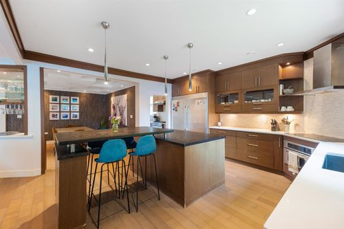 5252 Lynn Pl, Delta, BC, V4K1E8 | Card Image