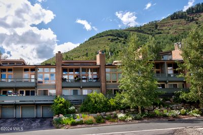 26 - 1063 Vail View Drive, Condo with 4 bedrooms, 1 bathrooms and 1 parking in Vail CO | Image 2