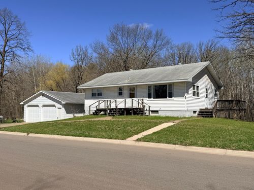 605 1st St Sw, Crosby, MN, 56441-1227 | Card Image