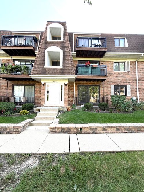 d-4144 Cove Ln, Glenview, IL, 60025-3546 | Card Image