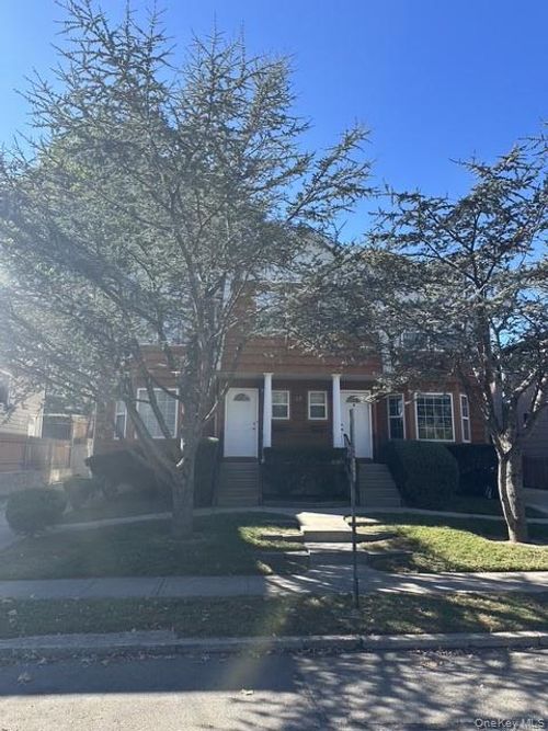 a-37 Hickory Rd, Port Washington, NY, 11050-1503 | Card Image