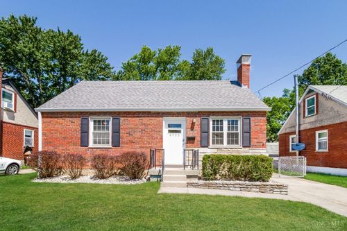 4500 Victor Ave, Blue Ash, OH, 45242-6724 | Card Image