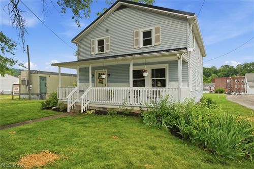 113 Washington St, Elizabeth, WV, 26143-5916 | Card Image