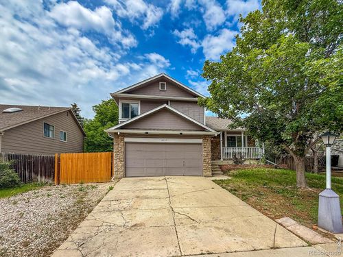 2155 Stuart St, Longmont, CO, 80501-0989 | Card Image