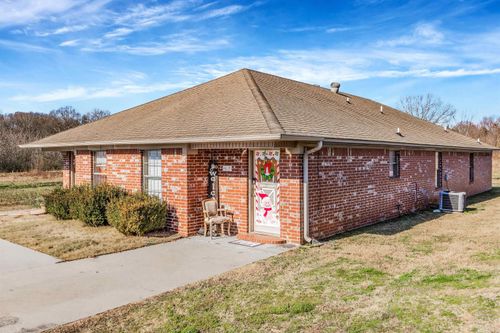 409 Middle Road, Conway, AR, 72032 | Card Image