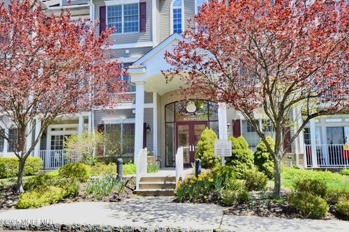 2109-7 Centre St, Ocean, NJ, 07712-3810 | Card Image