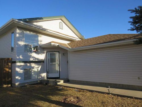 263 Applewood Drive Se, Calgary, AB, T2A7S5 | Card Image