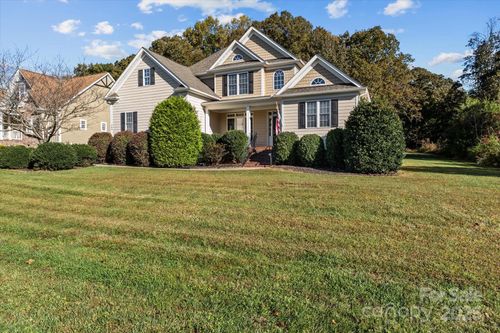 204 Shepherds Bluff Dr, Mooresville, NC, 28115-7184 | Card Image