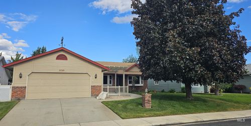 5720 N Oasis Dr, Garden City, ID, 83714-1702 | Card Image