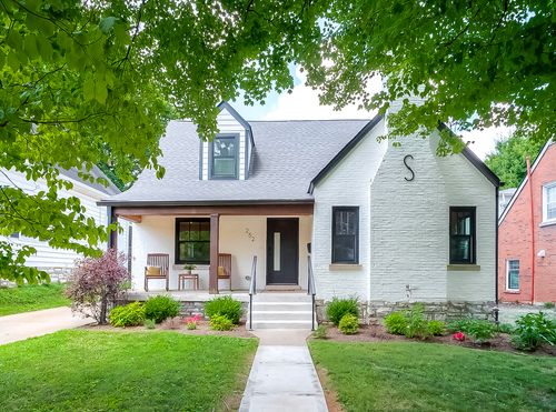 252 Cochran Rd, Lexington, KY, 40502-2311 | Card Image