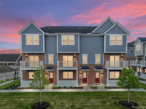 822 Huntley Ln, Troy, MI, 48085-3498 | Card Image