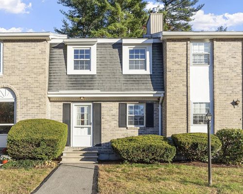 89-89 Fieldstone Drive, Londonderry, NH, 03053 | Card Image