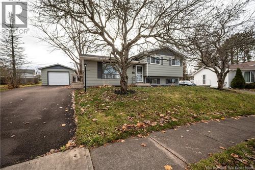 102 Notingham Dr, Moncton, NB, E1A5K1 | Card Image