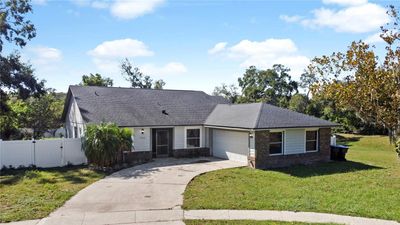 4942 Eden View Court, House other with 4 bedrooms, 3 bathrooms and null parking in Orlando FL | Image 1