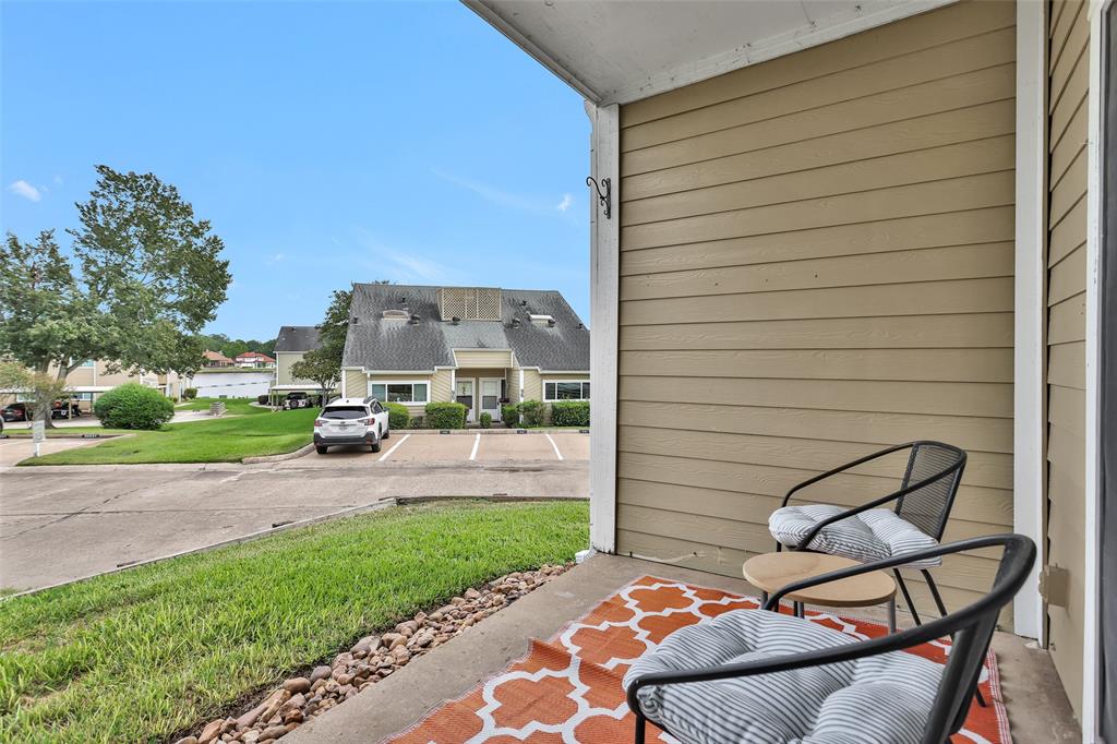 April Point Dr, Montgomery, TX 77356
