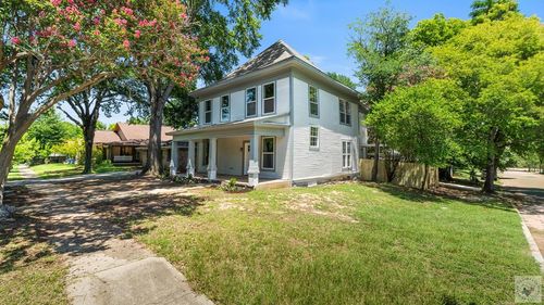 1500 Pecan St, Texarkana, AR, 71854-4328 | Card Image