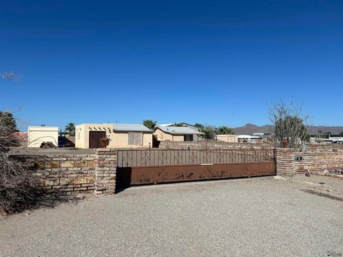13196 E 52nd St, Yuma, AZ, 85367-6572 | Card Image
