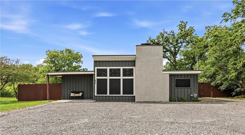 402 Williamson Dr, Bryan, TX, 77801-1931 | Card Image