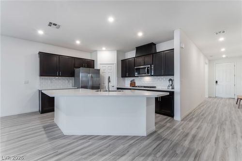 3540 Valley Lily St, North Las Vegas, NV, 89032-7756 | Card Image