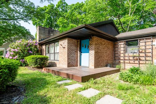 212 N Maple St, Saugatuck, MI, 49453-9753 | Card Image