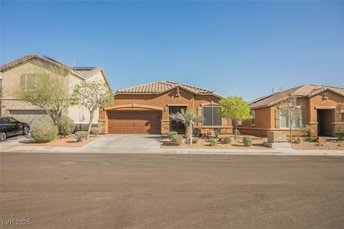 132 Soaring Sky Ave, Henderson, NV, 89011-2535 | Card Image