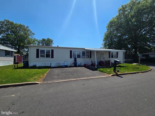 3072 Chandler Dr, MORRISVILLE, PA, 19067-5122 | Card Image