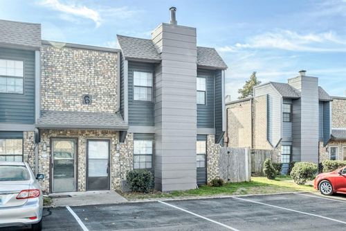 137-401 12th Ave Se, Norman, OK, 73071-4947 | Card Image