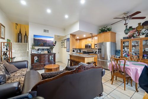 unit-21-14520 Plummer St, Panorama City, CA, 91402-1173 | Card Image