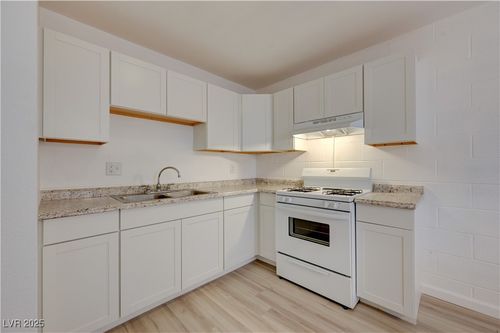 d-700 E Nelson Ave, North Las Vegas, NV, 89030-5537 | Card Image