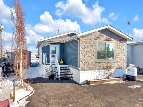 19-41019 Range Road 11, Bentley, AB, T0C0J1 | Card Image