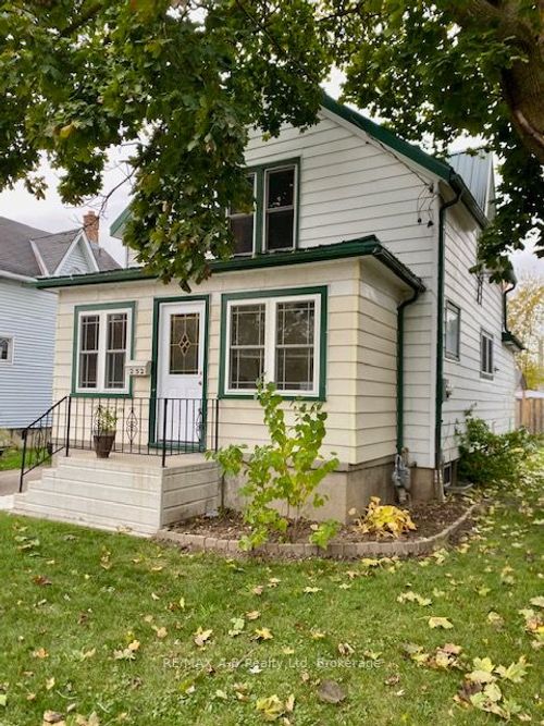 252 Romeo St S, Stratford, ON, N5A4T5 | Card Image