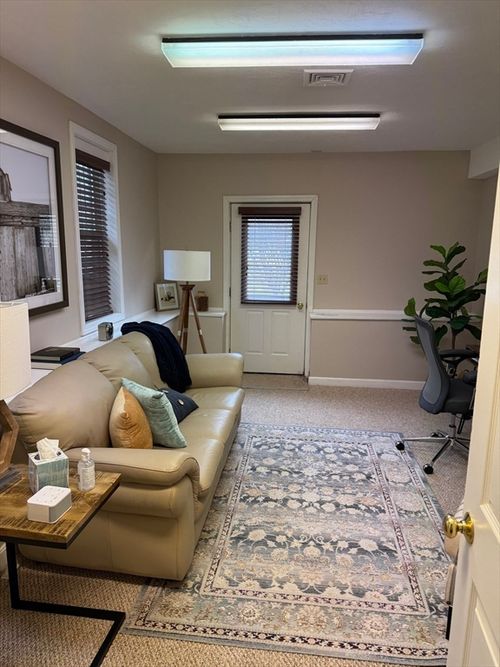 000 Rockland St, Hanover, MA, 02339 | Card Image