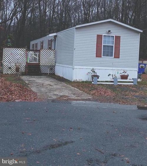 21-21 Edgewood Ct, Felton, DE, 19943-9503 | Card Image