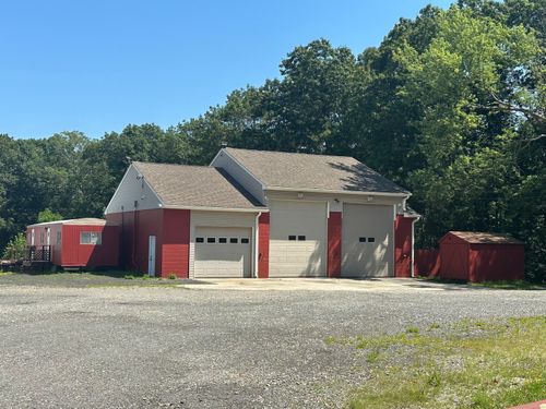 68 Shepard Hill Rd, Killingly, CT, 06239-3710 | Card Image