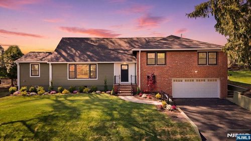 11 Cobane Ter, West Orange, NJ, 07052-3915 | Card Image