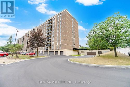 406-2825 Islington Avenue, Toronto (Humber Summit), ON, M9L2K1 | Card Image