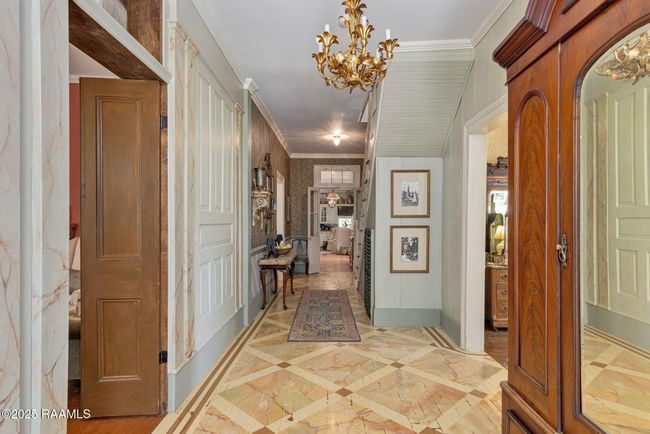 4-web-or-mls-331 E Carriere St-8 | Image 4