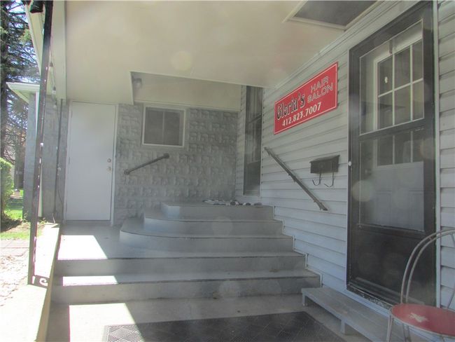 419 Chicora St, House other with 2 bedrooms, 2 bathrooms and 1 parking in East Mc Keesport PA | Image 23