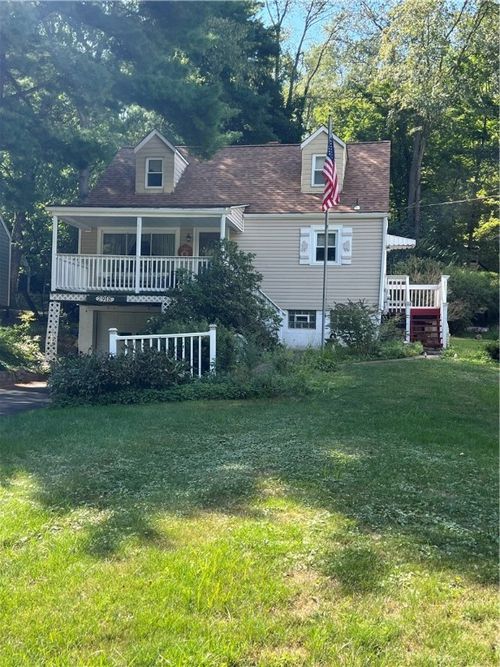 2918 Sebolt Rd, South Park, PA, 15129-9553 | Card Image