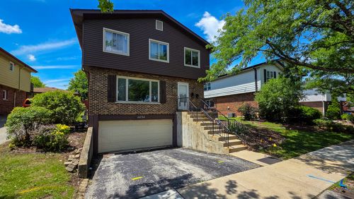 16724 Hillside Pl, Tinley Park, IL, 60477-2165 | Card Image